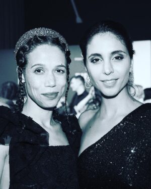 Anjli Mohindra Instagram - My first time to the @bifa_film awards and got to witness (2) this inimitable and gorgeous human @_vinette take home Best Supporting Actress! 
And dress up with my other disgustingly talented pal (3). 
@nikkiwillsphotography