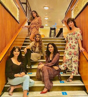 Anjli Mohindra Instagram - The Real Housewives of OUR OWN GODDAMN HEARTS. ❤️🔥#RespectTheDistance