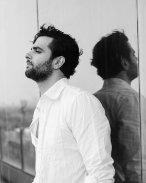Ankur Rathee Instagram - chin up