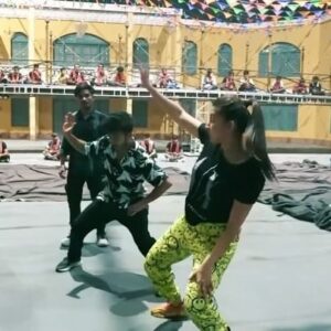 Ankush Hazra Instagram - Behind the scenes from Bengal’s Biggest Dance Number #elomirza 

#mirza #eid2024 #releasing10thapril #bengalimovie