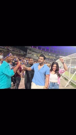 Ankush Hazra Instagram - Some Memorable moments from last evening #EdenGarden🏏

#kkr #ipl #cricket #love #moment 💜🧡