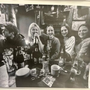 Ann Skelly Instagram - Wrapadapadingdong on 4 Letters of Love ❣️!
