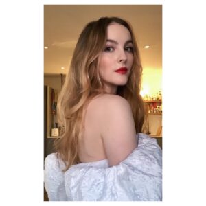 Ann Skelly Instagram - Junket for #TheNevers day 2! 
Styling: @leithclark @simonerocha_ @dorateymur 
Makeup: @lucyhalperin 
Hair: @bentalbott 
Bin: edited out
Book balancing: precarious
