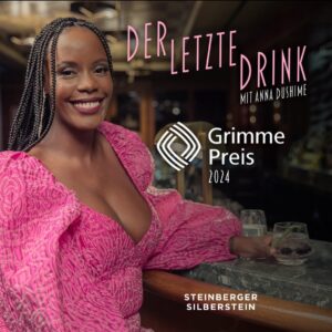 Anna Dushime Instagram - Ich kann’s immer noch nicht glauben aber wir haben mit „Der letzte Drink mit Anna Dushime“ den Grimme Preis gewonnen. Dass ein Pilot gewinnt ist schon selten genug und dann auch noch bei so einer starken Konkurrenz. Ich erspare euch die oscar rede aber bin krass emotional und vor allem so dankbar, dass unsere Arbeit gesehen wird. Danke an alle Beteiligten ❤️
