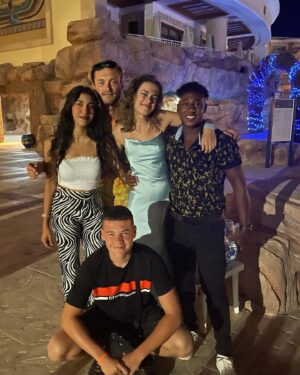 Anna Dvořáková Instagram - Tb to egypt♥️ it was amazing and big thanks to all the people who made my vacay amazing. I made real friends and I’m grateful for that!!!