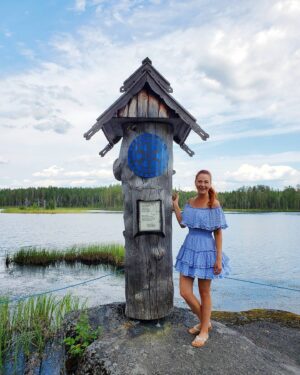 Anna Easteden Instagram - The most Eastern Point of the EU and of Finland.

#mosteasternpointofeu #mosteasternpointoffinland #suomenitäisinpiste #eunitäisinpiste #itäisinpiste #mosteasternpoint #ilomantsi #hattuvaara #finland #suomi #russianborder #venäjänraja #suomenraja