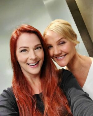 Anna Easteden Instagram - This week I have seen some of my friends, fellow models, and  agent from years ago in Finland. It has been good to catch up. Here with the forever beauty @paivitl ❤ 

#model #modellife #malli #actor #agent #friends #joensuu