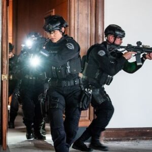 Anna Enger Ritch Instagram - The super talented @iwantithaddaway makes his ✍️ep debut TONIGHT on an ALL NEW S.W.A.T 💥💥 Directed by our own @alexrussell (also amazingly talented) 🎬🎥 This is one you won’t wanna miss 💯. also Alfaro sucks btw