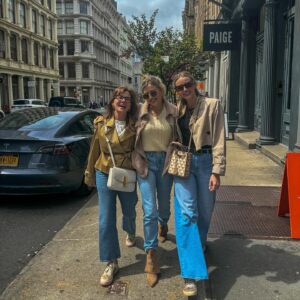Anna Grace Barlow Instagram - best weekend ever !!!