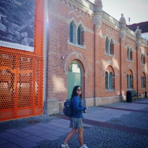Anna Gras Instagram - #walkingseries🐾 #notwithoutmykånken