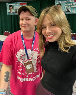 Anna Lore Instagram - to all the incredible people I met at @pensacolapensacon: thanks for making my first convention unforgettable! I can’t wait to come back ❤️