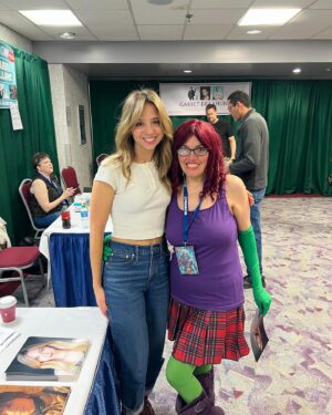 Anna Lore Instagram - to all the incredible people I met at @pensacolapensacon: thanks for making my first convention unforgettable! I can’t wait to come back ❤️