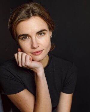 Anna Maiche Instagram - I’m always so grateful for photographers and makeup artists who are supportive about carving out some time to shoot with zero makeup. I love getting dolled up and I love the creativity behind makeup but I also love how I feel with just a little chapstick on. 
Thank you Josh and Kim 😚

Photography by @filmstring 
Hair by @kimharleymua