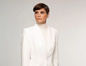 Anna-Maria Papaharalambous Instagram - «Διάλεξε τον θάνατό σου αγάπη μου» | Το νουάρ αριστούργημα του Ρομπέρ Τομά, το έργο που με την πλοκή του ανατρέπει τα πάντα και κόβει την ανάσα μέχρι και το τελευταίο δευτερόλεπτο, ανεβαίνει στις 3 Νοεμβρίου στο Θέατρο ΔΑΝΔΟΥΛΑΚΗ

Διασκευή/Σκηνοθεσία: #θανασηςΠαπαθανασιου #ΜιχαληςΡεππας

@theatrekatiadandoulaki @katia_dandoulaki @koraliakaranti_ @panos_stathakopoulos_official @gerontidakis.giorgos
#tagarisproductions

Κοστουμια: Εβελιν Σιουπη
Σκηνικά: Αθανασία Σμαραγδη
Φωτισμοί:Αλέκος Αναστασίου

📸 @studio13athens