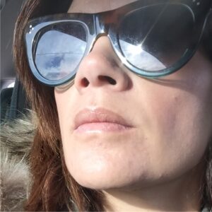 Anna-Maria Papaharalambous Instagram - Μια καινούργια μέρα !!!#lookingatthesky #sun #newday #light #betweentheshadows #🌈🌈