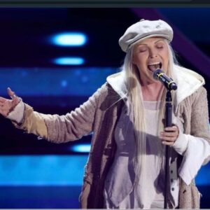 Anna Oxa Instagram - ANNA OXA
TERZA SERATA SANREMO 2023
INDOSSA ABITI DI GREG LAUREN

"Molti pezzi nella collezione sono fatti con tessuti volutamente deteriorati" 

(per i deficenti che si improvvisano 
a dare giudizi 
secondo loro di estrema intelligenza)

“C’è un gruppo chiamato ‘Destroy Cashmere’ dove del cashmere bellissimo viene letteralmente distrutto: l’effetto è così logoro che demistifica la preziosità della lana e ne toglie la sua arroganza!
(Greg Lauren)
#annaoxa #oxarte #annaoxa-oxarteTv
www.lenastore.it
