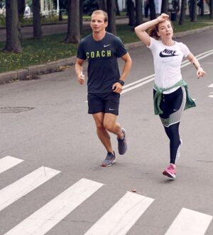 Anna Shepeleva Instagram - Миша говорит к Катару будем готовы,а мне бы к отпуску успеть!) #nike #nikerunning