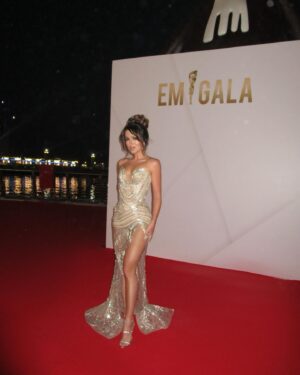 Anna Shurochkina Instagram - Last night at the opening of @theemigala in Dubai ❤️🇦🇪 so excited to be a part of this magnificent event and the award ceremony tonight!💫

Dress by @valentinyudashkin_official 
Diamonds by @parure.at_uae 
Dress by @kristinafidelskaya