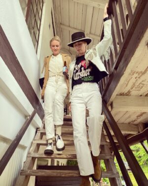 Anna Ternheim Instagram - Thanks for coming out Saturday, bringing all kinds of hardcore raingear to hear us play ❤️ And thanks Mathilda & Elisabeth @borkhult_lapphem for inviting me, such a magical place you've created. 

Acoustic shows coming up

Aug 3rd Burgsvik, @gainesvillefestival 
Aug 5th Bjärred, @bjerredsstation 
Aug 26th Dalum, @hermanslada