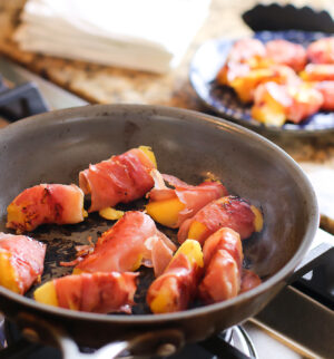 Anna Vocino Instagram - * Hit “save” so you can come back to this post
Never forget my OG Recipes featured in the Eat Happy Cookbook! Order now to unlock a world of delicious flavors and culinary inspiration. #Cookbook #RecipeBook #EatHappy #HomeChef #FoodieFavorites http://amzn.to/2gBvgXt

Link in Bio

#food #today #love #celiac #lowcarbrecipes #mealplanning #glutenfree #celiacdisease #repost #eathappy #happy #instadaily #follow #love #instagram #photography #cute #art #beautiful

Organic Spice Mixes and Marinaras at Eat Happy Kitchen
EatHappyKitchen.com 🍅🌿🥩🌮