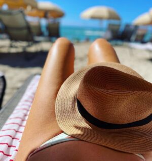 Anne Leighton Instagram - Siesta 🏖️👙☀️ #bliss #sunshine #ocean #waves #tan #air #sunbathing #suntan