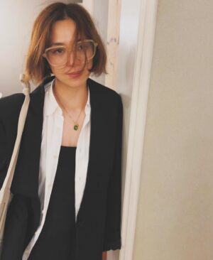 Anne Nakamura Instagram - 🤖
@tods / Jacket
@gentlemonster / 👓
@goossens_paris @georgjensen