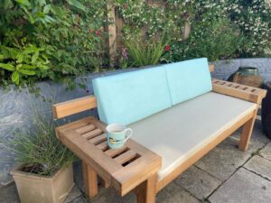 Anneka Rice Instagram - I only feel truly happy when I’m painting or dyeing something blue. Paving stones, fences, sofa covers, duvets, nothing is safe. I painted the bench cushions with normal acrylic paint on a whim. Shall I do main cushion too? #diy #blue #acrylic #paint #myhappyplace