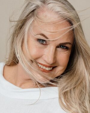 Anneline Kriel Instagram - Finessevoelgoedtydskrif Finesse Voelgoed Tydskrif
Fotograaf: @suletfourie.photography
Grimering: @reneedewitmakeupartist
Hare: Kevin Epstein
Juwele: @prinsandprinsdiamonds