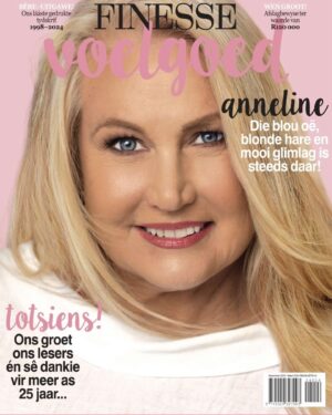 Anneline Kriel Instagram - #finessvoelgoedtydskrif #prinsandprinsdiamonds #missworld1974_annelinekriel #reneedewitmakeupartist #suletfouriephotography