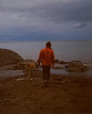 Annie Briggs Instagram - : dipping season :