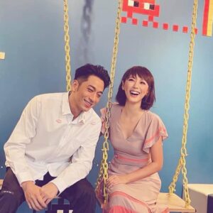 Annie Liu Instagram - 女人街, 再見了 
今日上映 拭目以待
#女人街再見了 
@clubmonacohkdi @iijinhk