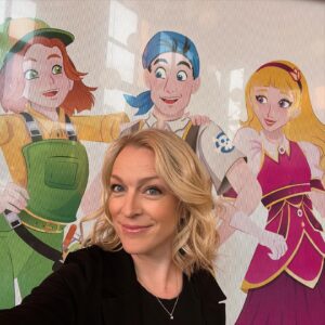 Annie Villeneuve Instagram - Il y a quelques semaines, j'ai passé une magnifique journée de tournage entourée de merveilleux petits figurants pour la vidéo promotionnelle du @parcmillelieux au Saguenay. L'avez-vous vu passer?