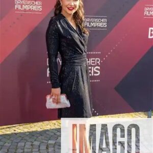 Annika Preil Instagram - Ich hatte einen super schönen Abend beim Bayerischen Filmpreis😊

Vielen Dank @talbotrunhof für den tollen Jumpsuit🥰 
Und an @classyandfabulous_jewelry für den Schmuck!

#bayerischerfilmpreis #bayerischerrundfunk #prinzregententheater #filmpreis #talbotrunhof #mytalbotrunhofmoment #classyandfabulous #redcarpet