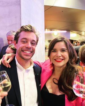 Annika Preil Instagram - Vielen Dank @blauerpanther_award, für den schönen Abend!
Ich hab viele tolle Leute getroffen und super Gespräche gehabt und @tobikrell war sowieso mega!😊
Herzlichen Glückwunsch an alle Preisträger🥳🥳🥳

#blauerpanther #bayerischerfilmpreis