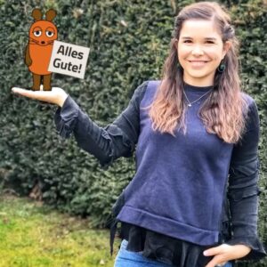 Annika Preil Instagram - Happy Birthday, liebe Maus🥳
Seit 50 Jahren begeisterst du Kids mit deinen Lach- & Sachgeschichten.
Auf die nächsten 50 Jahre🥰

@diemaus #sendungmitdermaus #happybirthday #50jahremaus