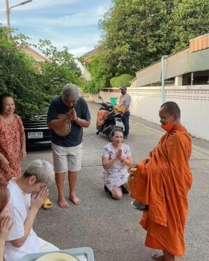 Anon Saisangcharn Instagram - 06/06/2024 อายุเท่าไหร่ ไม่ต้องพูด…ขอให้เพื่อนๆและครอบครัว มีแต่ความสุขกายสุขใจ แข็งแรงและมีแต่เรื่องราวดีๆสิ่งดีๆคนดีๆแวะเวียนเข้ามาตลอดทั้งปีทุกปีนะค้าบ❤️