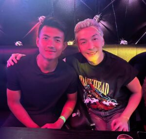 Anon Saisangcharn Instagram - จัดอีกสักลูกนะคับแมตซ์นี้ …เชียร์🇹🇭 ณ ที่แห่งหนึ่งในเมืองเบลเยี่ยม 🇧🇪
#ฟุตบอลทีมชาติไทย #Thailand #บอลไทย #ฟุตบอลไทย #ฟุตบอลโลก #คัดบอลโลก #2026WCQ