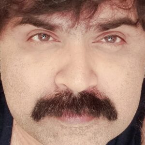 Anoop Menon Instagram - Looking at you kid..