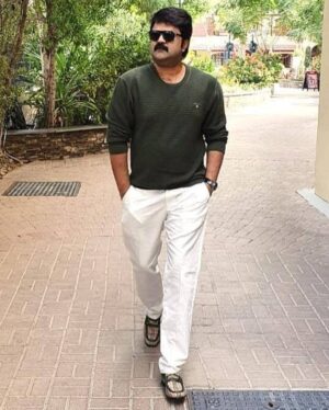 Anoop Menon Instagram - Walk the talks.