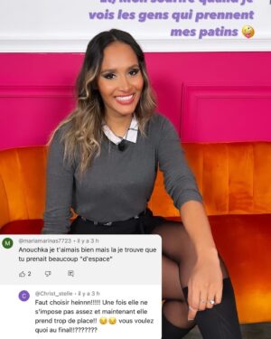Anouchka Henchoz Instagram - Toutes mes émotions de la semaine de reprise, résumées avec les photos de ce dernier AJA. Ça été un paris (oui super jeu de mot) risqué de revenir post-op alors que j’avais encore du mal à parler et tjs en convalescence. Je trouvais que j’avais moins de patience et de retenue et j’en avais parlé avec mes proches. Qui eux trouvaient pas que j’avais l’air agacée mais au contraire à l’aise de dire et d’être qui je suis… que c’était ma meilleure émission. Que je prenais ma place. Puis j’ai fait ce que je fais toujours, lu les commentaires. Ça a été très dur de voir les retours aux antipodes de ce qu’on m’avait dit, de revoir des haters qui ne m’avaient pas manqué haha… mais je crois que c’est un rappel que je dois arrêter de vivre à travers l’avis d’autrui… d’être qui je suis. De vivre mes émotions et mes envies. Et d’arrêter d’écouter tout et n’importe qui. Je crois que je vais déclarer ma 1ere résolution 2k24 : à la rentrée, je ne lirai plus les commentaires. Finito. Alors merci à ceux qui me témoignent leur amour en DM ou en commentaire ou lors des LIVEs ✨ merci pour vos âmes bienveillantes et n’oubliez jamais, quoi qu’on fasse, on arrive pas à obtenir l’unanimité 🫶🏽 so be yourself, stay true to who you are 😘✌🏽moi je vous kiff mes Schatzeli et vous m’avez manqué !