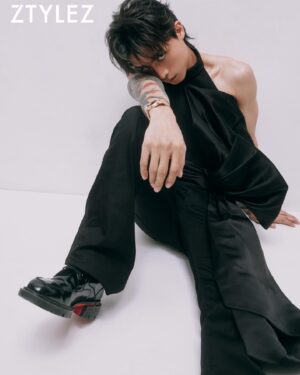 Anson Kong Instagram - -
The Game Of Life🃏

Exceutive Producer: @angusmok
Photographer: @simon_c
Art Direction : @simon_c & @mimikong
Styling: @mimikong assisted by Candice Yu
Videographer: Kason Tam & Zenus Ng
Video Edit: Kason Tam & Alvin Kong
Interview & Text: Jay Chow
Makeup : Giann Cheung @ Annie G. Chan Makeup Centre
Hair: Lorraine Lam @ Hair Culture
Jewelry : @piaget
Shoes: @louboutinworld
Wardrobe :  @Givenchy @ferragamo @Versace @_demo_official @celine 

@ztylezhk 
#Ztylezhk
#Thank you for having me❤️