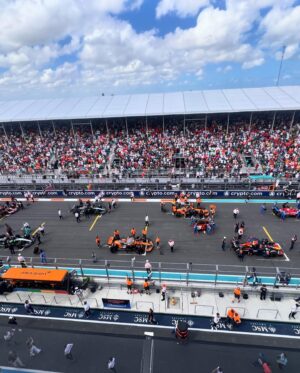 Ant Anstead Instagram - Now THAT was a chaotic 48 hours of planes, trains and automobiles!! 03:30am Saturday to get Miami for the F1 race and back home and in bed by 03:00am Monday! And…. Can’t remember the last time I went to a nightclub…. 

Epic race! Great work Lando! And points on the board for @alpinef1team 

What. A. Weekend!! 

X