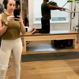 Anthony Alabi Instagram - I want to thank ME. I want to thank ME, for all the early mornings. I want to thank ME for twisting this long ass body into a pretzel. I want to thank ME for the patience of doing this holistic hippi shit. Just kidding, I could never do this alone. Thank you @bare_pilates for everything you do to keep me athletic. I love you! 

#balancebody #actor #actorslife #pilates #menddopilates #reformerpilates #rtc #athlete #lululemon #bose