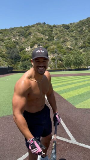 Anthony Bowens Instagram - 🚨Home run alert🚨There’s reason why the ✂️👑 is called The 5-Tool Player #AEW #5TP #ValleyBoys 

#baseball #homerun #baseballlife #mlb
