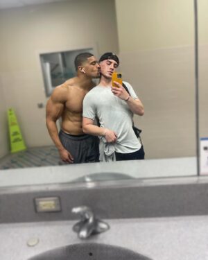 Anthony Bowens Instagram - Happy 30th birthday AND 8 year anniversary @michaelpavano ❤️❤️❤️ #love