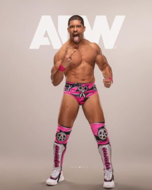Anthony Bowens Instagram - 1, 2, or 3? ✂️👑 #AEW

📸: @speedy.photo