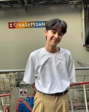 Anthony Buisseret Instagram - เดินๆๆๆ