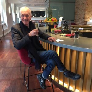 Anthony Daniels Instagram - On my way to Brussels. A great start to my birthday!
Thank you Roxane and the lovely team at Eurostar!
@eurostar #birthday #74 #iamc3po #c3po