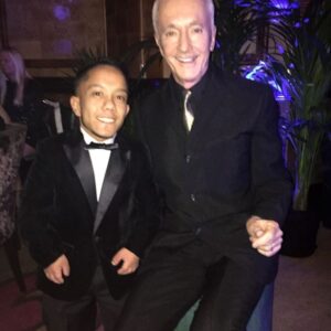 Anthony Daniels Instagram - Good to see the irrepressible Hassan Taj who played Artoo in Rise of Skywalker.
He and Lee Towersey made a great team.
#r2d2 #artoo @1_hassantaj @leetowersey #c3po #theriseofskywalker #iamc3po