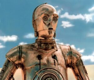 Anthony Daniels Instagram - @tobbyleking asks why Threepio’s name was sometimes 6-PO. This was only in the French language version, and only in the first trilogy. It was thought that Z-6PO worked better when dubbed. Here’s how my French friend Roland explains it:
« Le nom Z-6PO avait été choisi pour les 3 épisodes en version française sortis initialement pour que cela aille mieux avec la prononciation labiale des acteurs. Par la suite, pour les épisodes suivants et pour les épisodes initiaux remastérisés, les traducteurs sont revenus à C-3PO. »

This classic photo is one of my favourites. Taken, I think, on the first day on set in Tunisia when Threepio had been freshly dirtied down and dulled. See pages 33/34.
#tatooine #anewhope #c3po #threepio #iamc3po #starwars @dkbooks #jesuisc3po @dkbooksus @huginnetmuninn